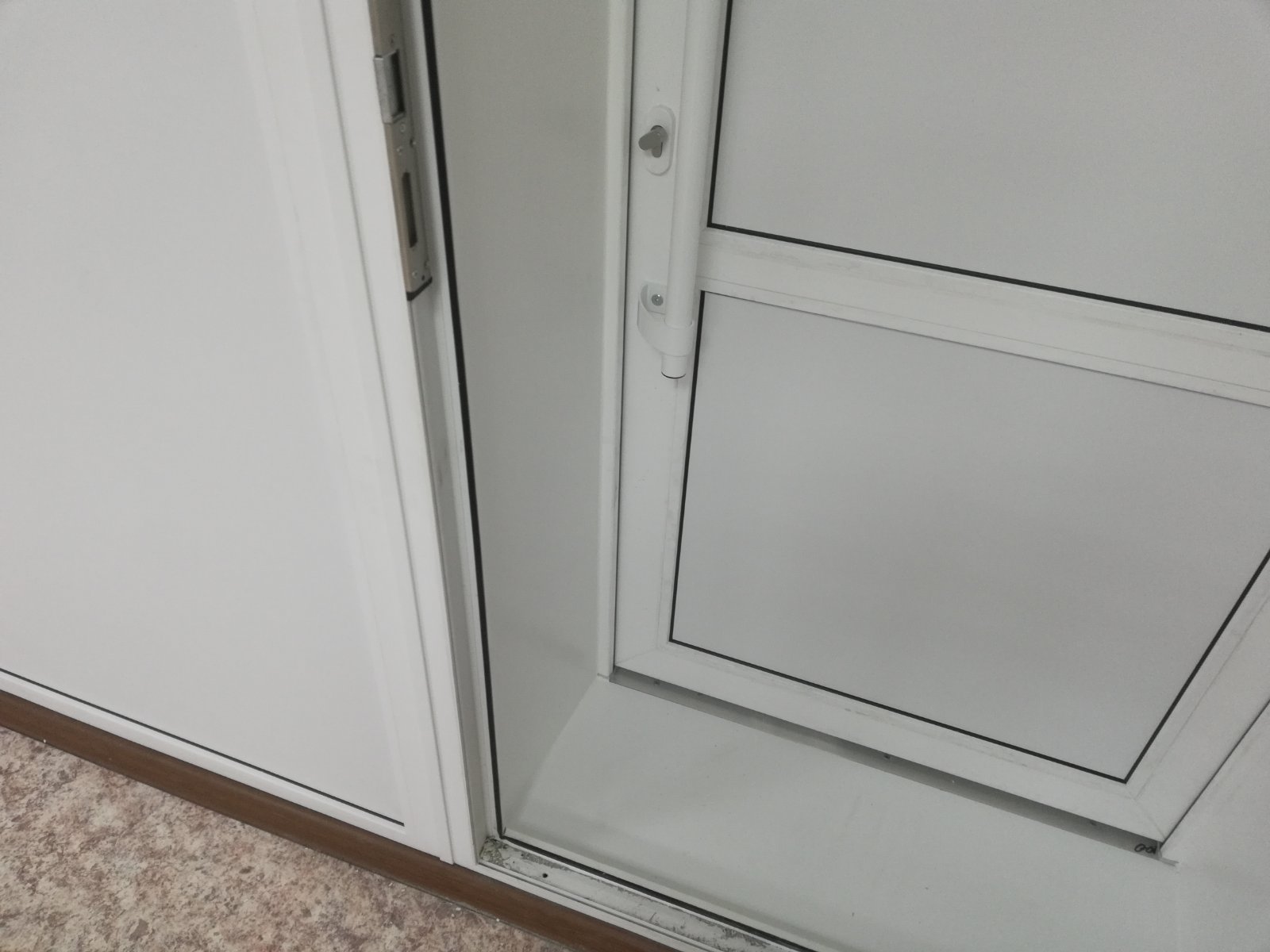 https://vologda.delaem-okna.ru/storage/app/uploads/public/63f/486/32e/63f48632e5eac214401767.jpg