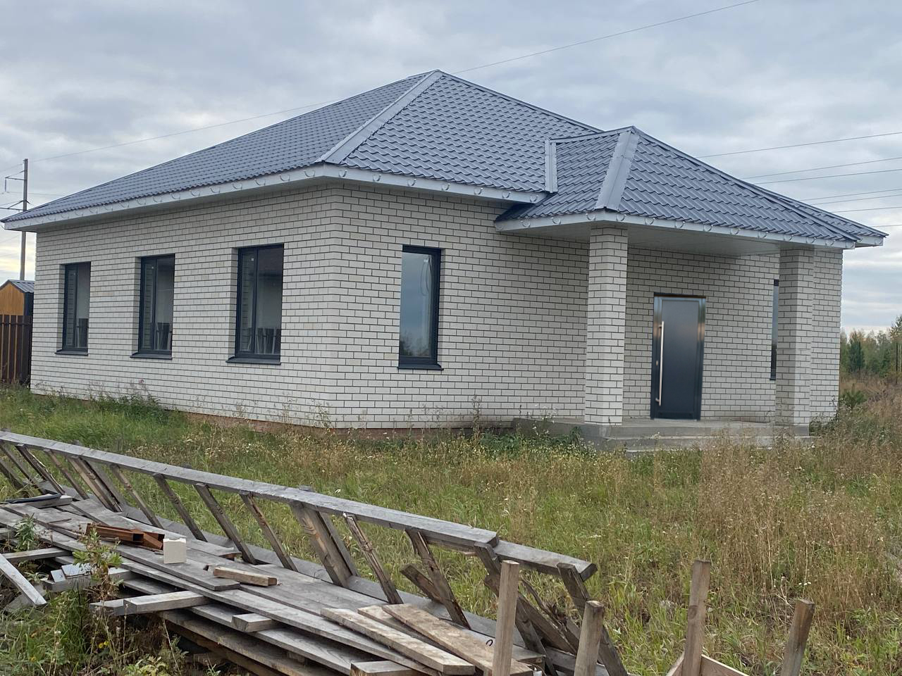 https://vologda.delaem-okna.ru/storage/app/uploads/public/63f/5a8/0f0/63f5a80f0d880585402847.jpg